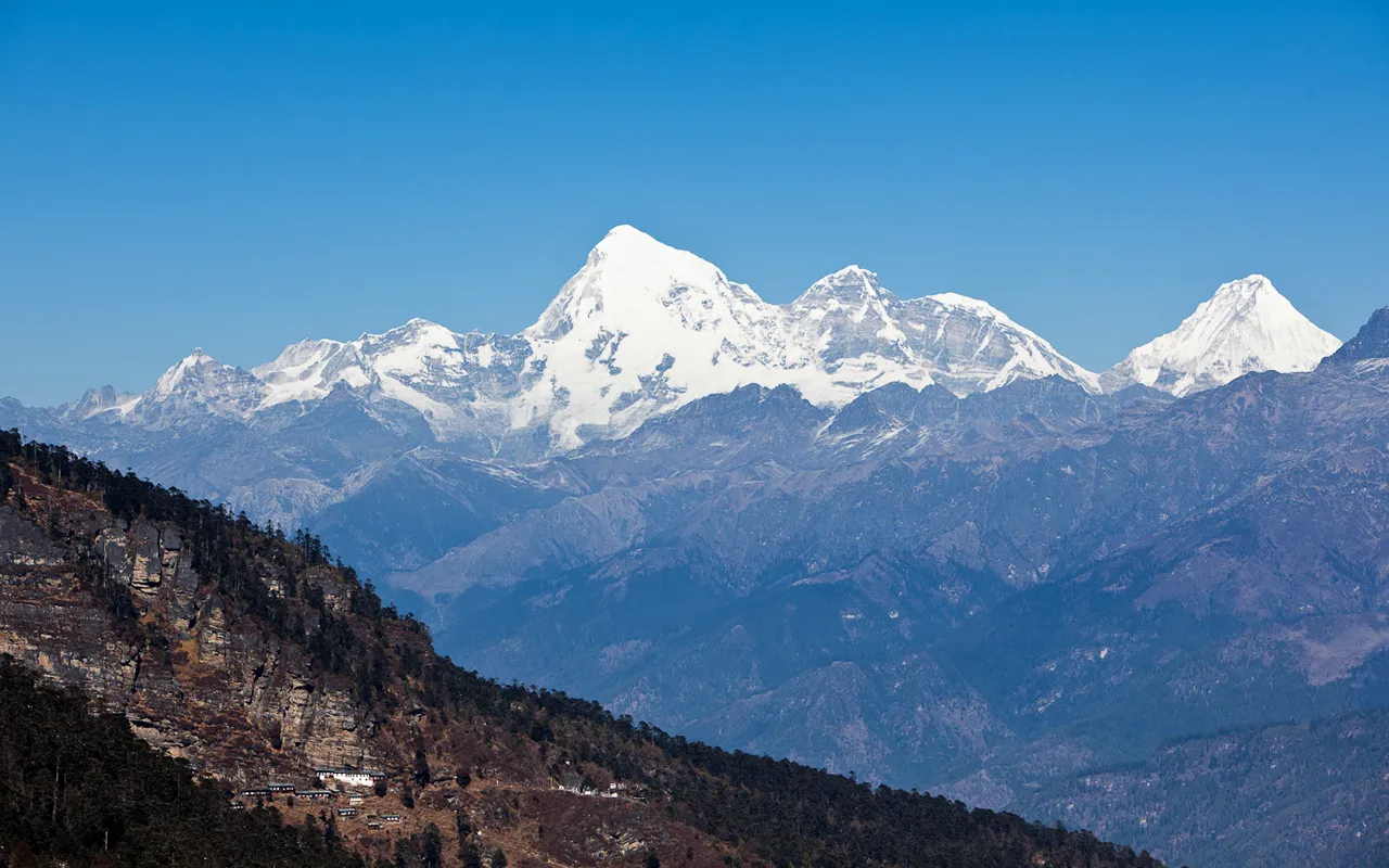 Best Time to Visit Bhutan for Trekking and Hiking Adventures