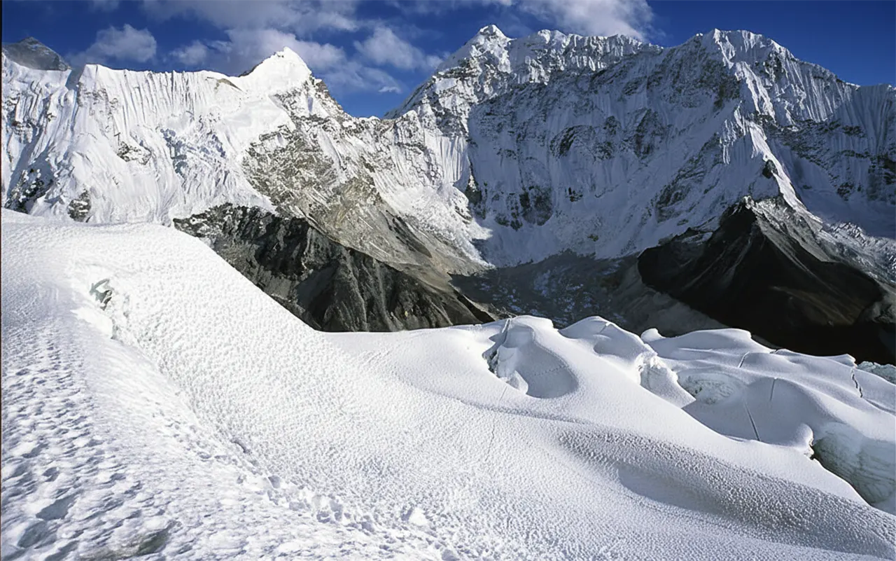 Khumbu Glacier