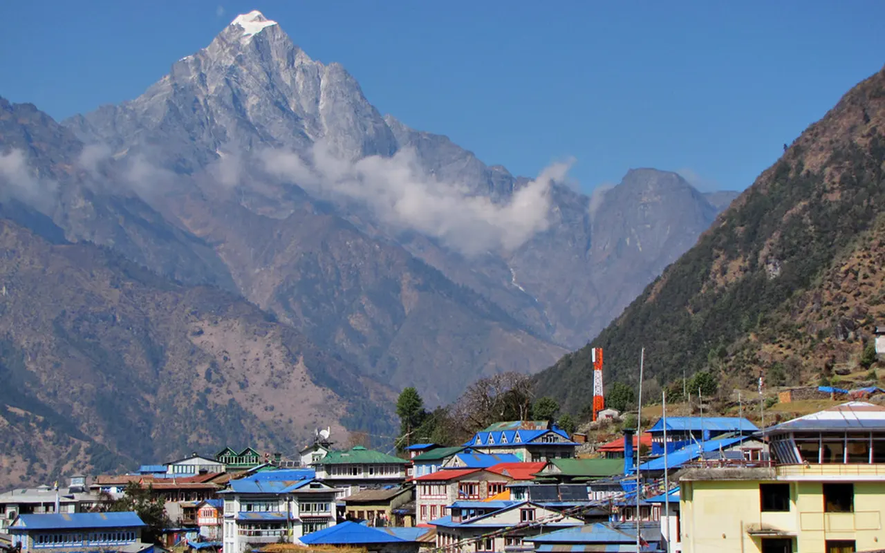 Everest Base Camp Trek Best Time : Complete Seasonal Guide for Trekkers 4 Everest