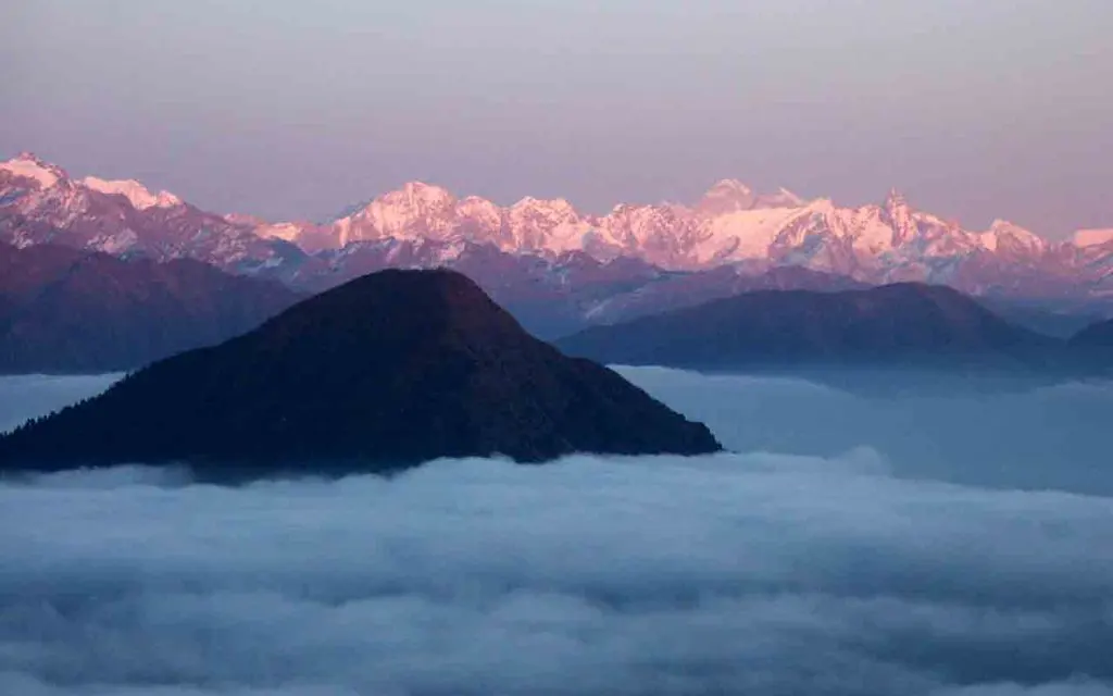 Ama Yangri Trek: Everything You Need to Know Before Visiting Helambu’s Highest Viewpoint 3 Ama Yangri Himalayan Landscape