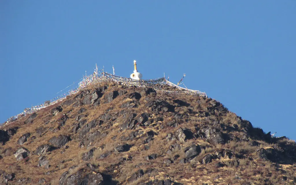 Ama Yangri Trek: Everything You Need to Know Before Visiting Helambu’s Highest Viewpoint 1 Ama Yangri Trekking Route